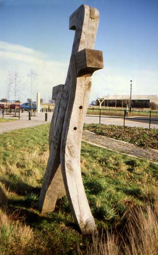 Oak Bird Feeding Station, Summerhill